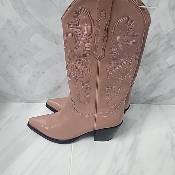 Jeffrey Campbell  Dagget Western Boots in pink rose sz 8 - Picture 2 of 8